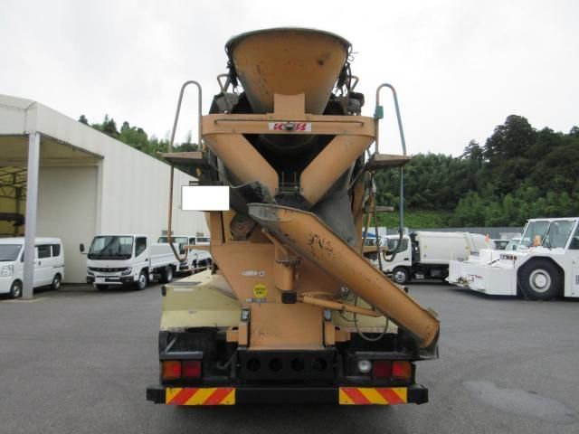 Hino RANGER 2014-08 8770758-4