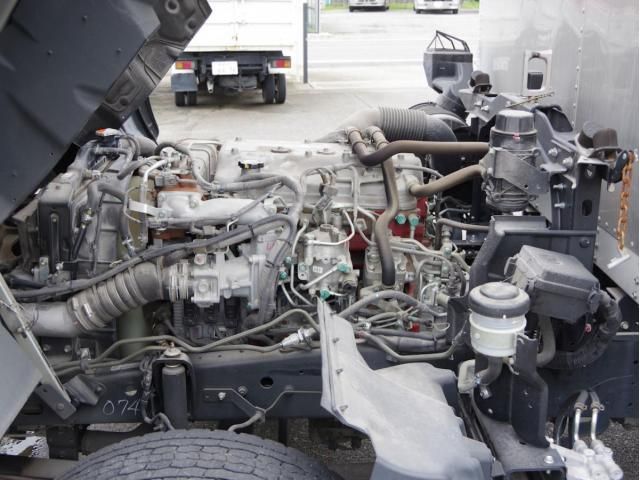 Hino RANGER 2023-01 8770750-25