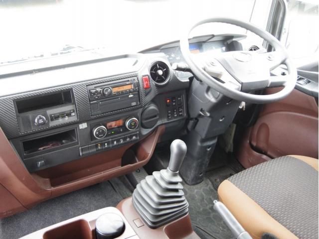 Hino RANGER 2023-01 8770750-28