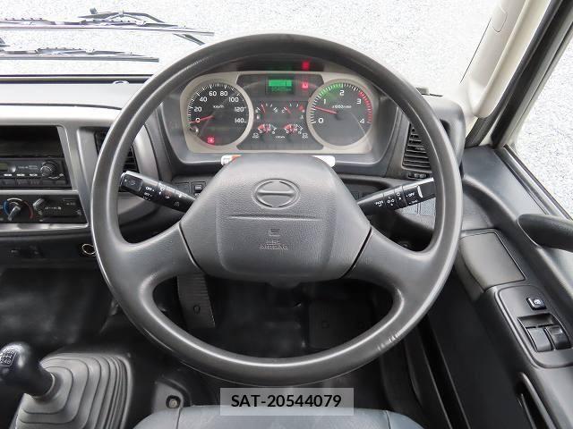 Hino RANGER 2011-04 8831263-15