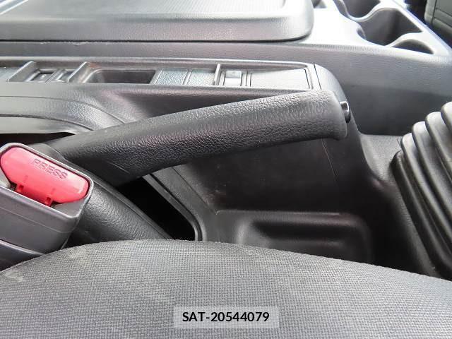 Hino RANGER 2011-04 8831263-19