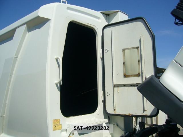 Hino RANGER 2016-04 8849687-12