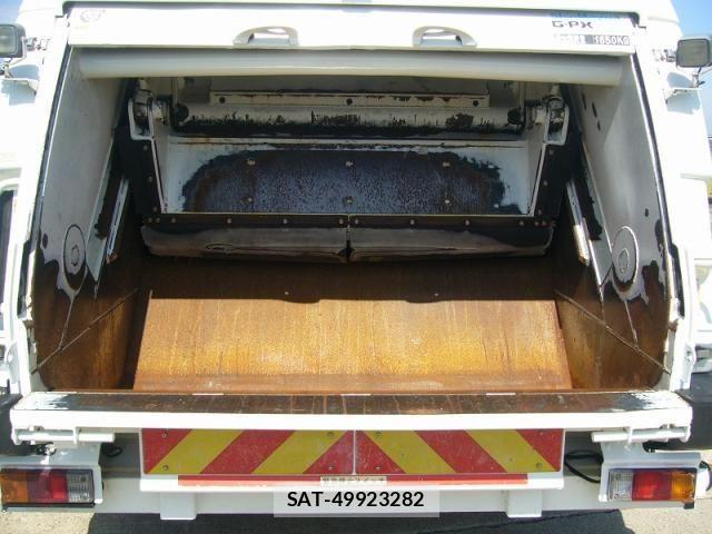 Hino RANGER 2016-04 8849687-21