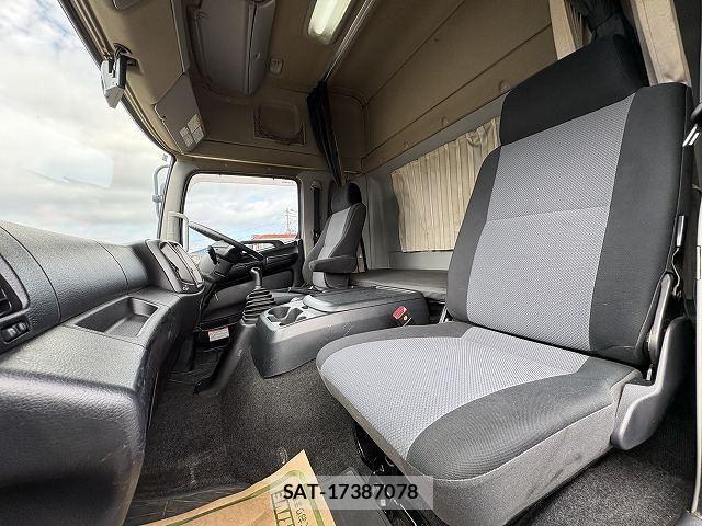 Hino RANGER 2016-03 8850479-16