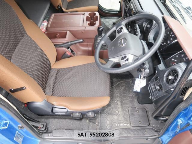 Hino RANGER 2023-09 8849859-29