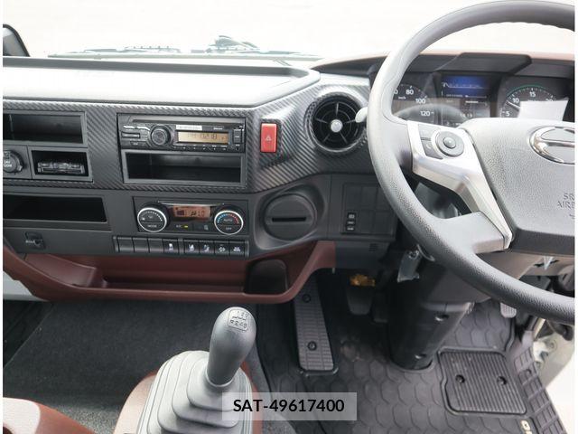 Hino RANGER 2026-01 8850470-17