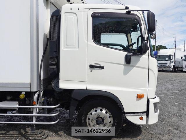 Hino RANGER 2018-01 8871928-2