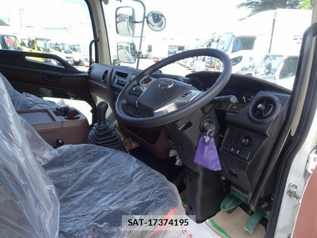 Hino RANGER 2025-11 8871918-16