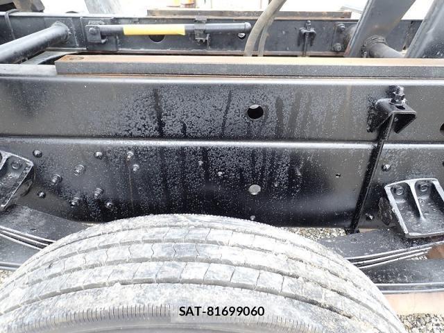 Hino RANGER 2015-09 8881796-20