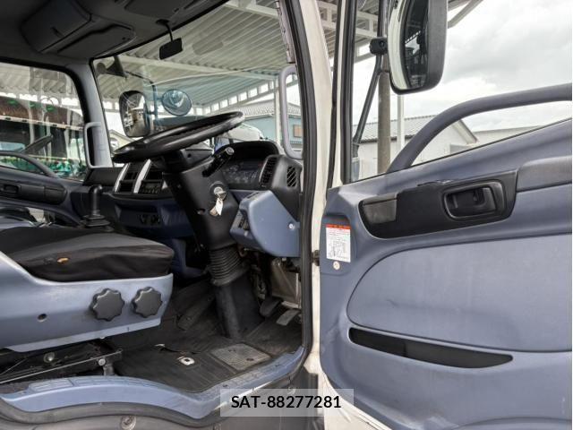 Hino RANGER 2007-10 8881797-15