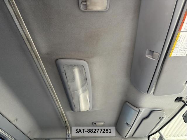 Hino RANGER 2007-10 8881797-16