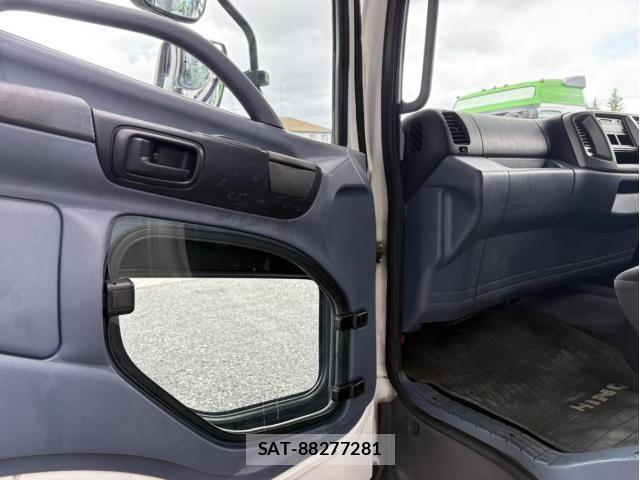 Hino RANGER 2007-10 8881797-22