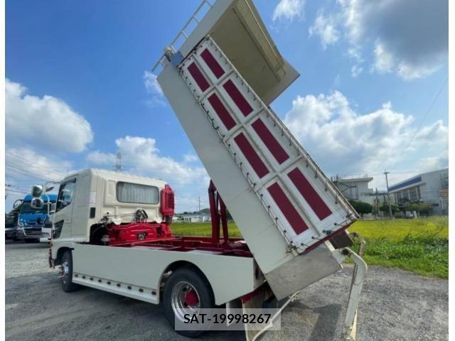 Hino RANGER 2017-01 8881790-21