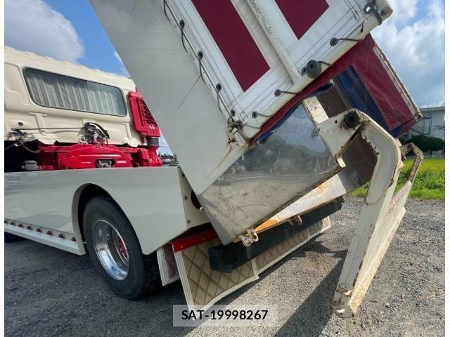 Hino RANGER 2017-01 8881790-23