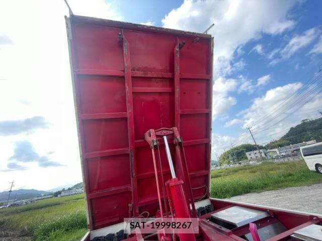 Hino RANGER 2017-01 8881790-28