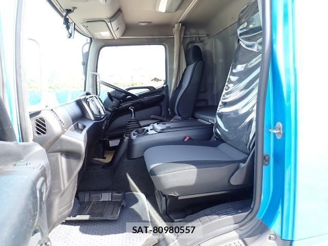 Hino RANGER 2016-02 8881792-13
