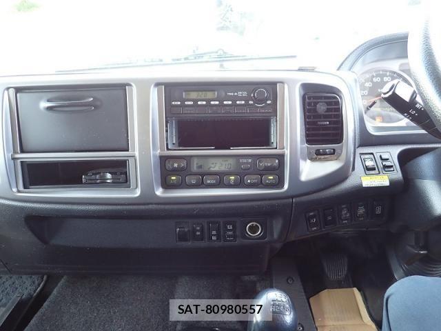 Hino RANGER 2016-02 8881792-15