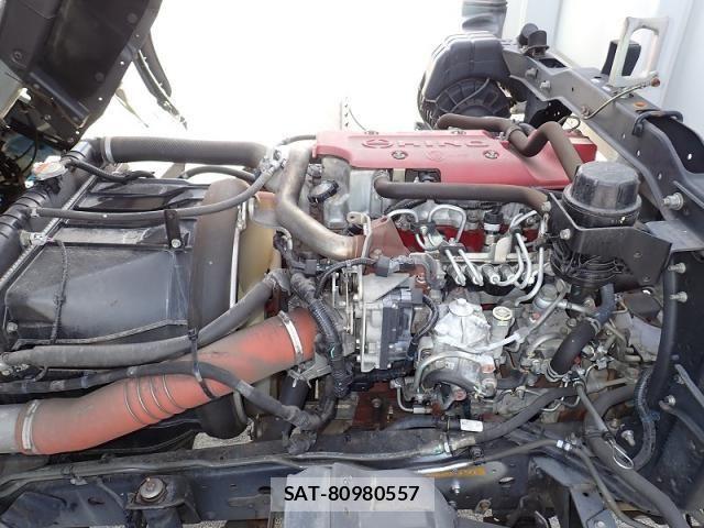 Hino RANGER 2016-02 8881792-22