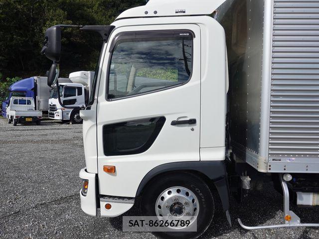 Hino RANGER 2017-12 8881793-6