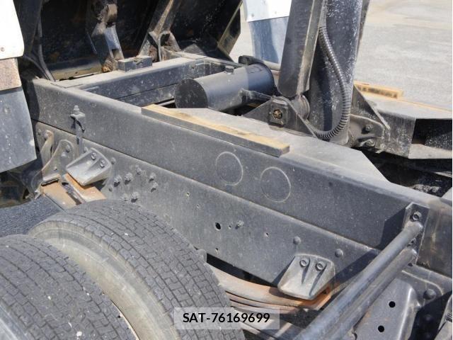 Hino RANGER 2014-05 8881798-5