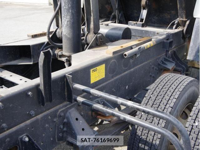 Hino RANGER 2014-05 8881798-6