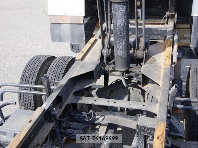 Hino RANGER 2014-05 8881798-7