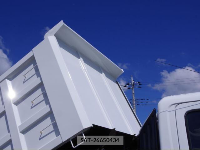 Hino RANGER 2012-03 8881791-10