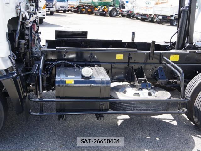 Hino RANGER 2012-03 8881791-13