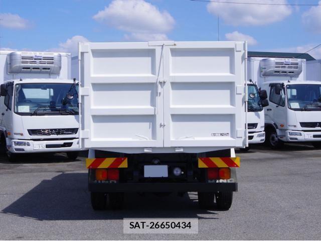 Hino RANGER 2012-03 8881791-17