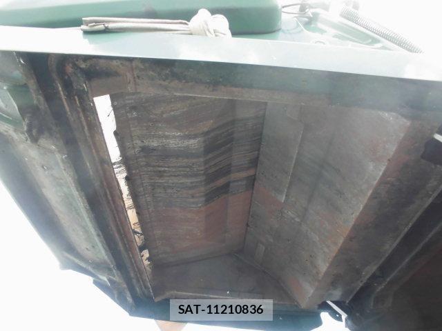 Hino RANGER 2015-10 8486008-9