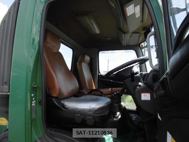 Hino RANGER 2015-10 8486008-28