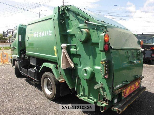 Hino RANGER 2015-10 8486008-4
