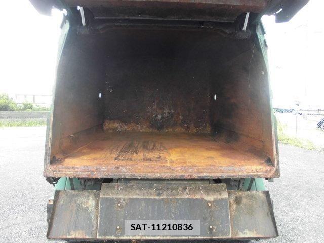 Hino RANGER 2015-10 8486008-8