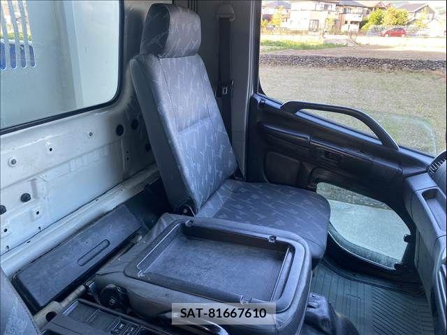 Hino RANGER PRO 2013-11 6753017-23