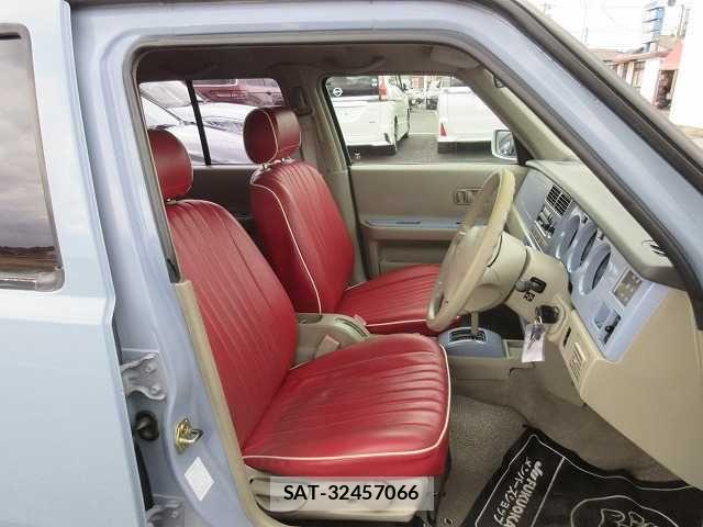 Nissan RASHEEN 1998-02 1847853-14