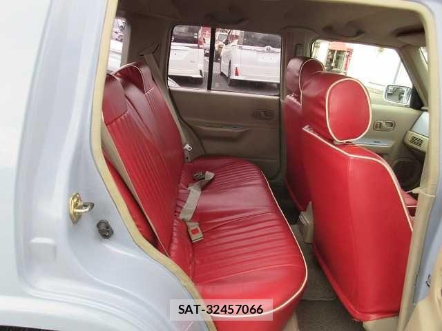 Nissan RASHEEN 1998-02 1847853-15