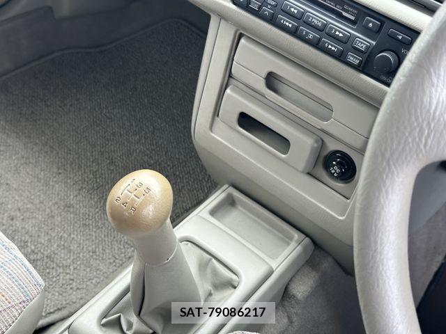 Nissan RASHEEN 1998-07 7329646-3