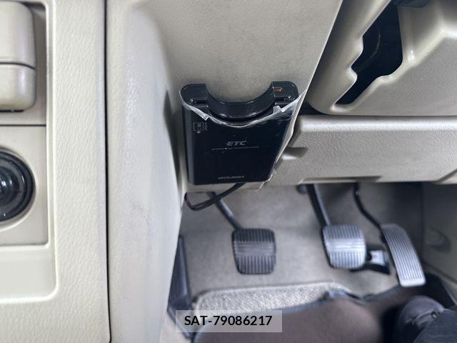 Nissan RASHEEN 1998-07 7329646-4