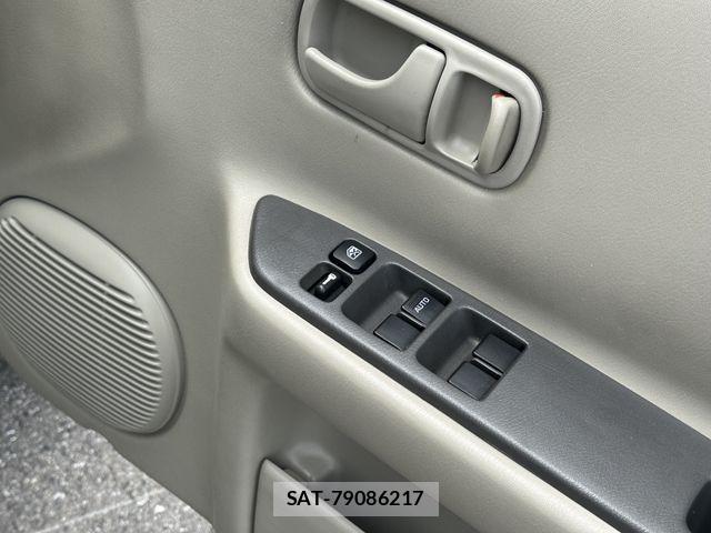 Nissan RASHEEN 1998-07 7329646-6