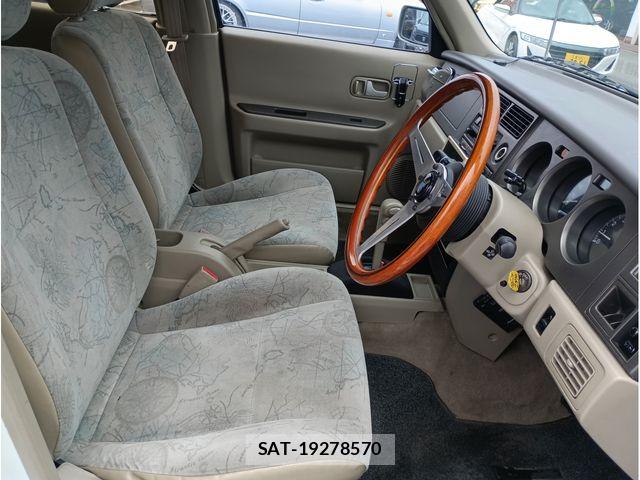 Nissan RASHEEN 2000-11 7457178-16
