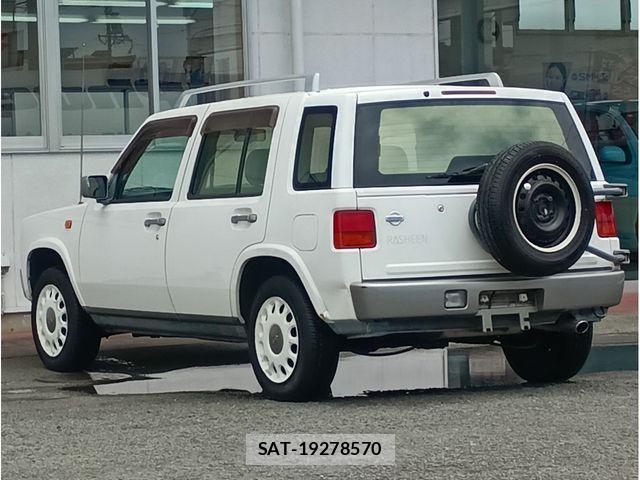 Nissan RASHEEN 2000-11 7457178-5