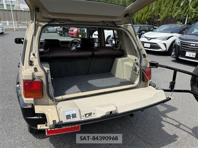 Nissan RASHEEN 1998-10 8075296-16