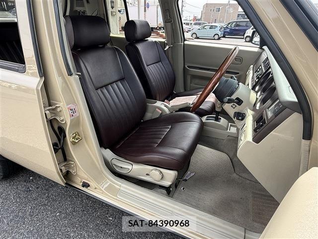 Nissan RASHEEN 1998-10 8075296-21
