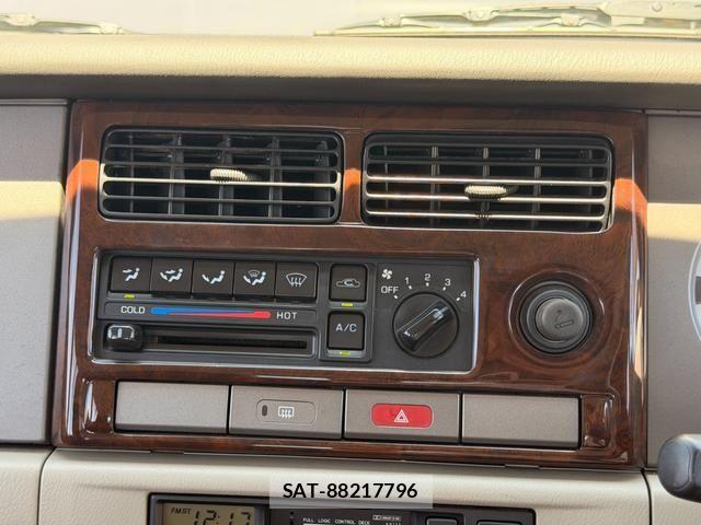 Nissan RASHEEN 1999-10 8368308-17