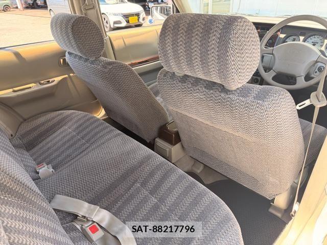 Nissan RASHEEN 1999-10 8368308-23