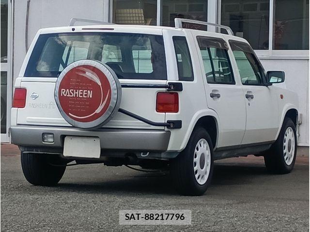 Nissan RASHEEN 1999-10 8368308-4