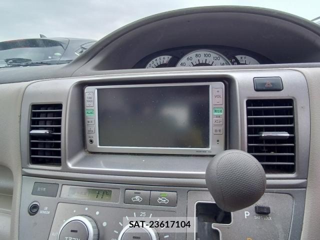 Toyota RAUM 2009-02 4979498-11