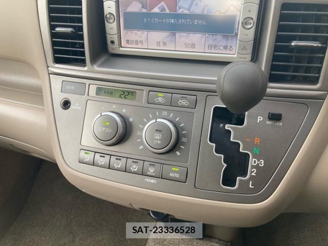 Toyota RAUM 2010-01 7224058-21