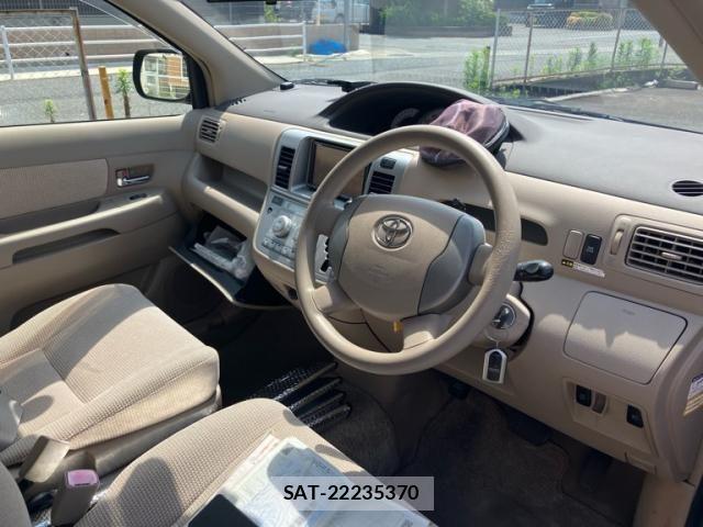 Toyota RAUM 2006-03 7329648-12