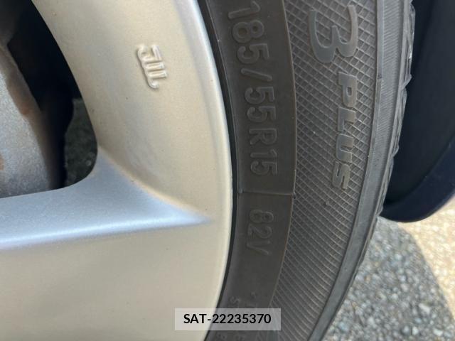 Toyota RAUM 2006-03 7329648-8